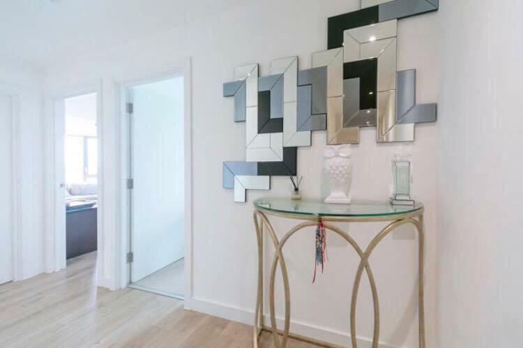 Room With Private Bathroom In A Modern Two Bedroom Two Bathroom Flat London Exterior photo